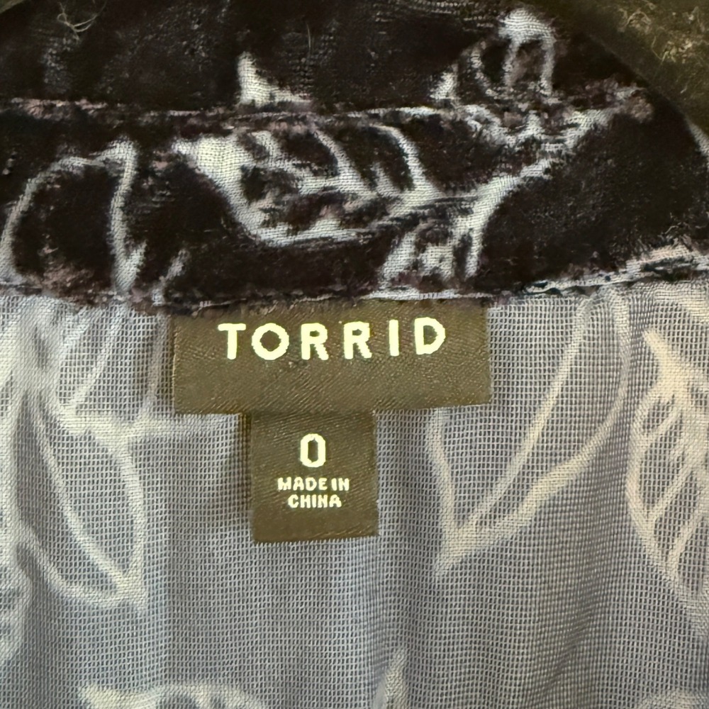 Torrid 0 Large Velvet Burnout Dark‎ Floral Whimsigoth Career Dark Romantic Goth - Picture 3 of 8